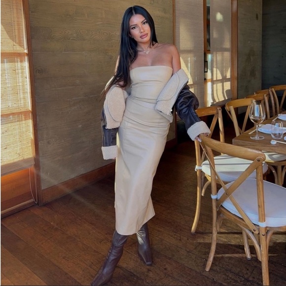 NWOT Faux Leather Strapless Midi Dress Blogger Favorite - Picture 4 of 16